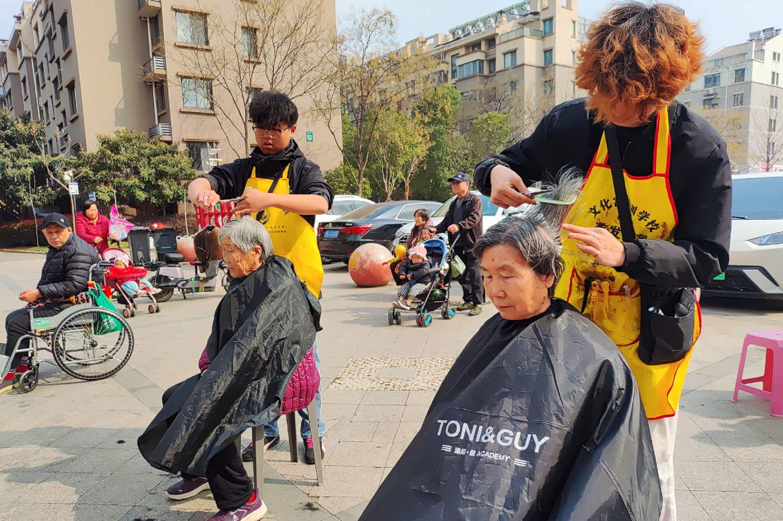 9bb4bb24c101782a7096048a2d1400bf_副本