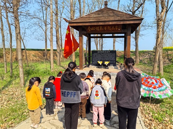 6c0256b12ab8443199b86eada99d79b8