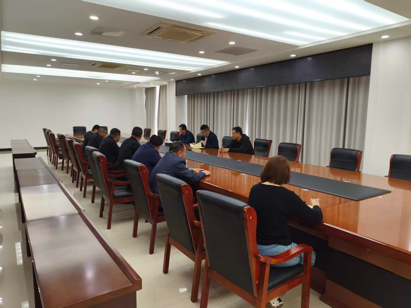 张裕昌、陈启同、刁伟