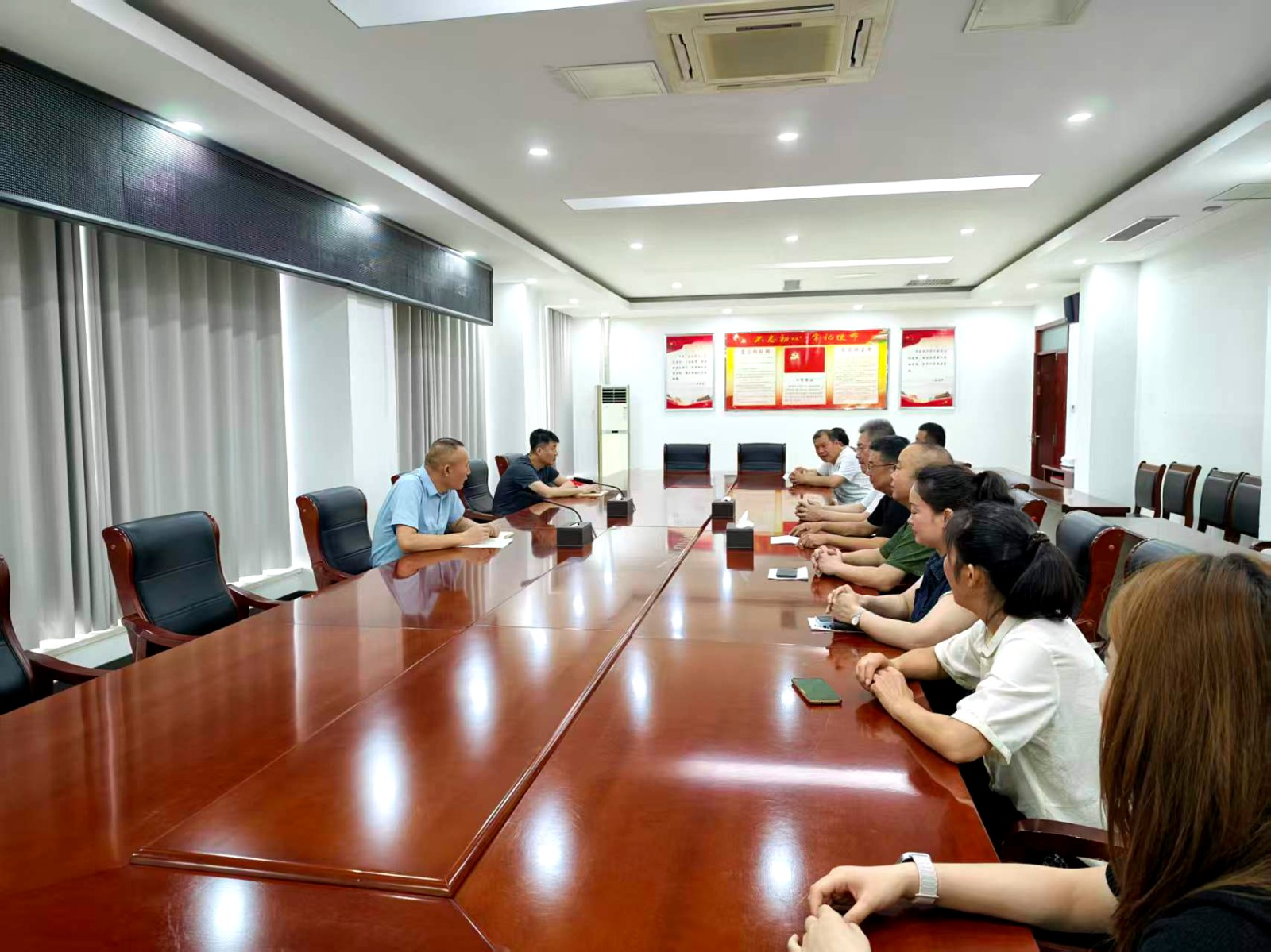 陈庆、刘波波