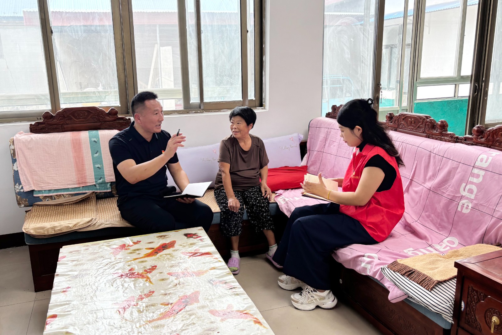 入户走访调研
