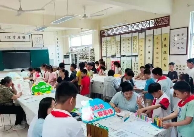 4中医药助力肺健康，综合干预慢阻肺宣传活动.jpg
