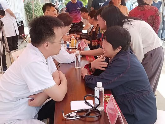 潍坊市全民健身大讲堂太极拳文化宣讲及技术指导走进诸城石桥子