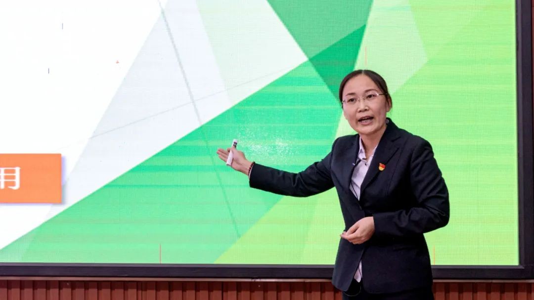 李兴梅