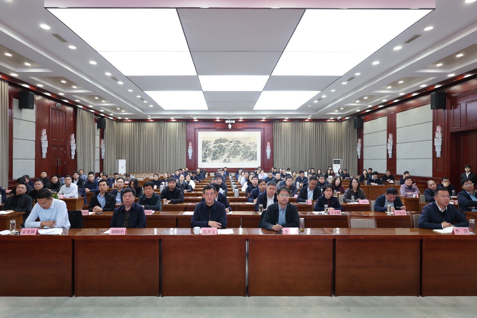 351586bbcdf711538c5b6f681d4fca6