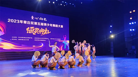 青少年艺术培训：绽放的艺术之花