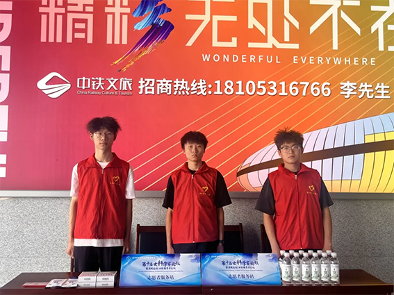 高朋满座218