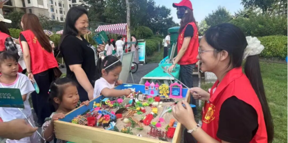 为精准回应青少年成长中的心理困惑与发展需求416