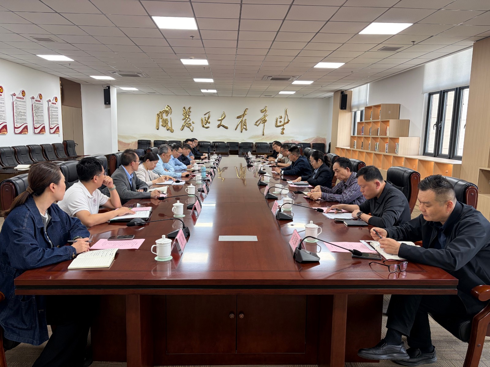 ddaf3de8e71b30cc3849a508315eb9f5