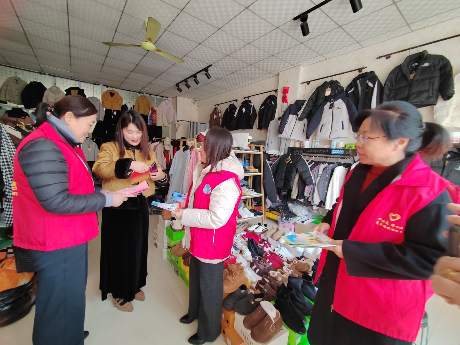 e0f35d903c78d30d036cf3fc880034a1