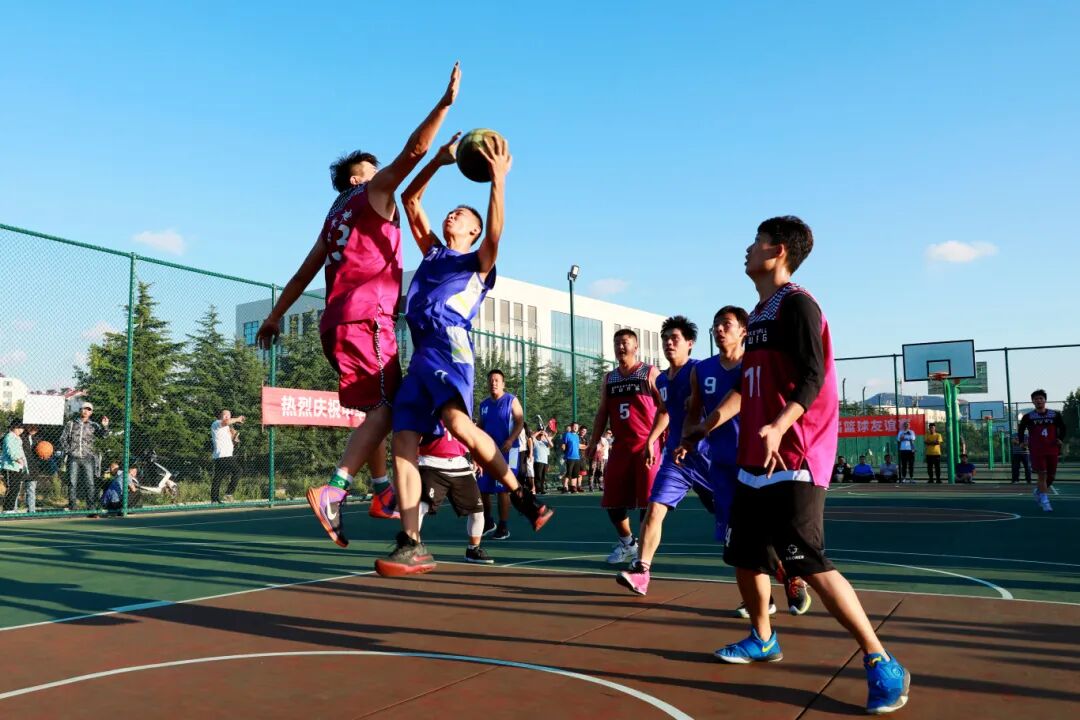 篮球赛.JPG