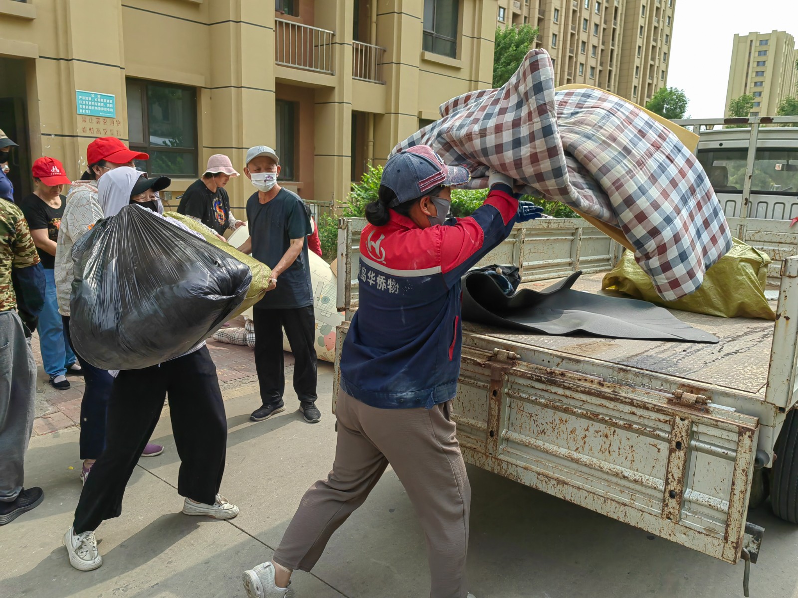 750c24ce30e4408ab94cb9fdec7f219