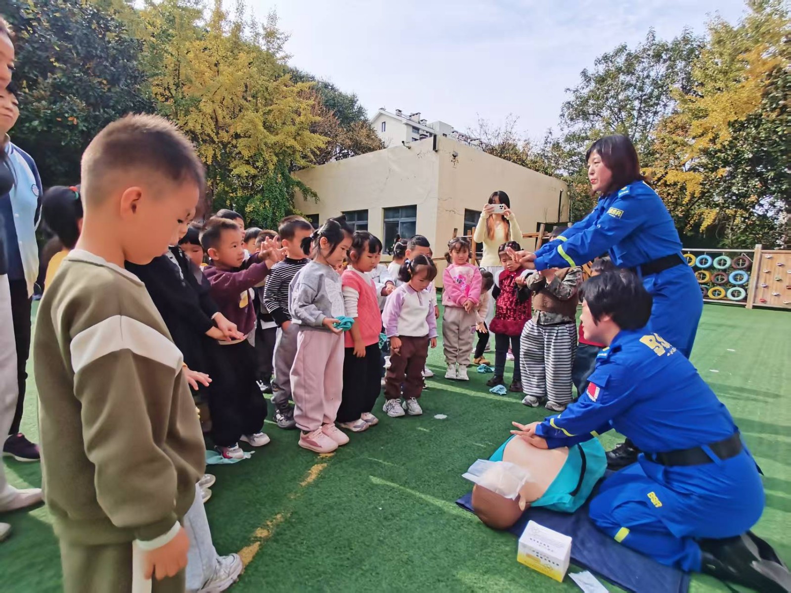 17c5c7f2c88ac7ad7af8d2217878c8f7