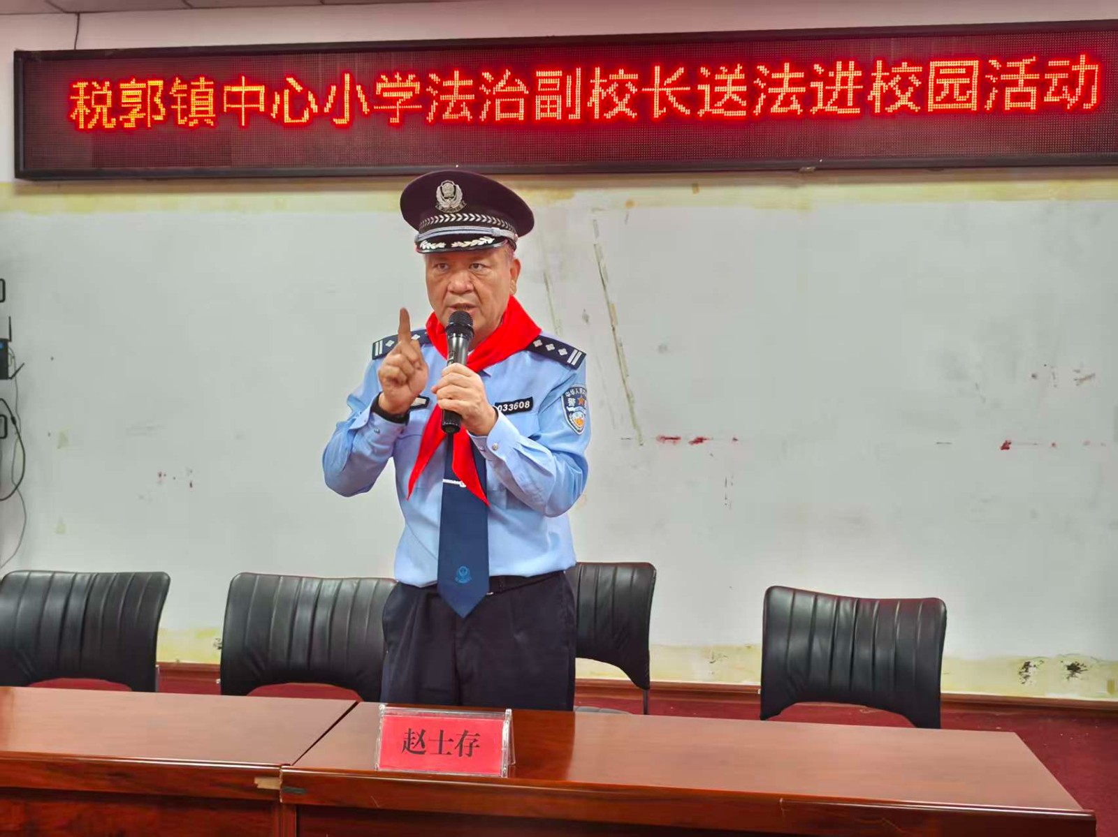 997d9e17a25f0440dacf8c4580d74502