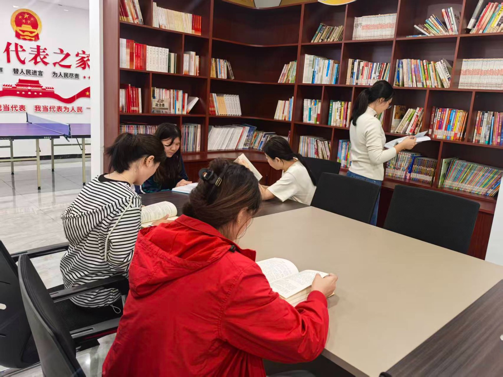 b5cf06b5aae2b9dfa64f538cfad30a71