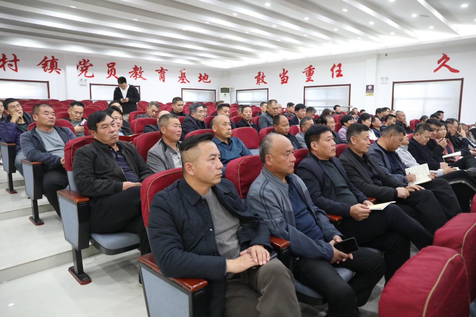 枣庄市“社科专家走基层”系列宣讲暨“双月课堂”活动走进市中区齐村镇1