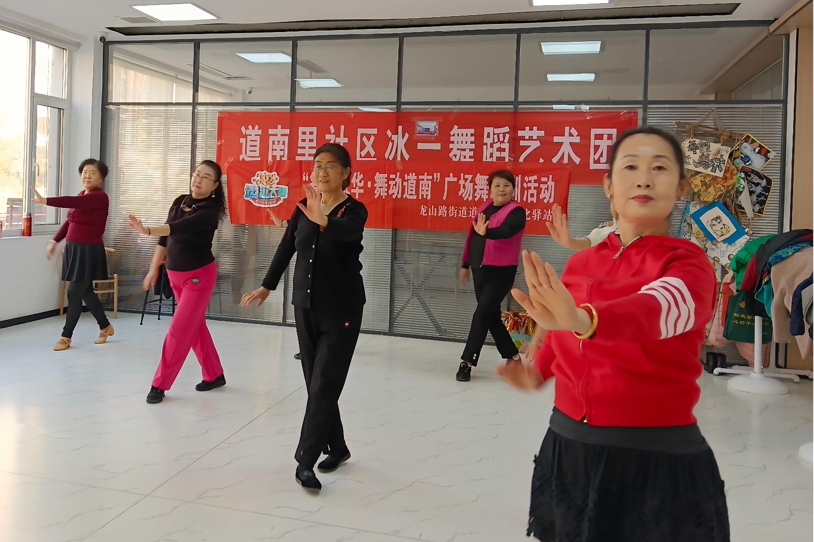 e8243f649e4c37b6f57f84937db675ee