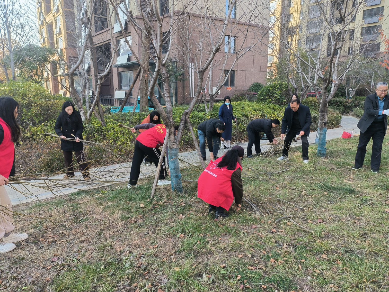 e886b811559c773e81b6105f697cde7b