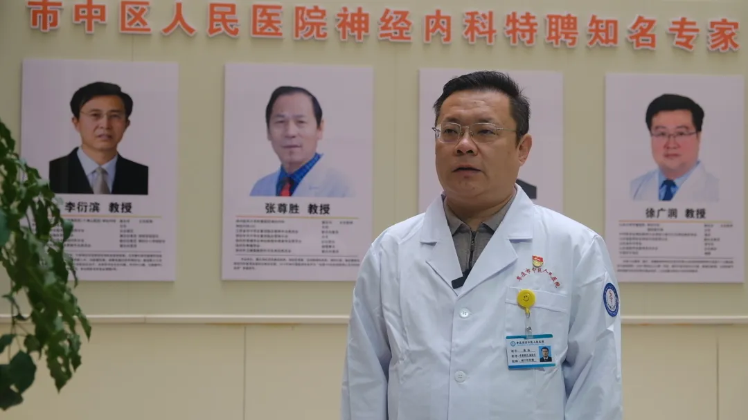 采访 市中区人民医院副院长 焦伟.jpg