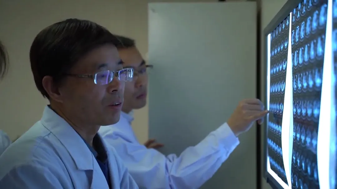 2月9日枣庄市中:便民就医 实实在在的变化(25).jpg