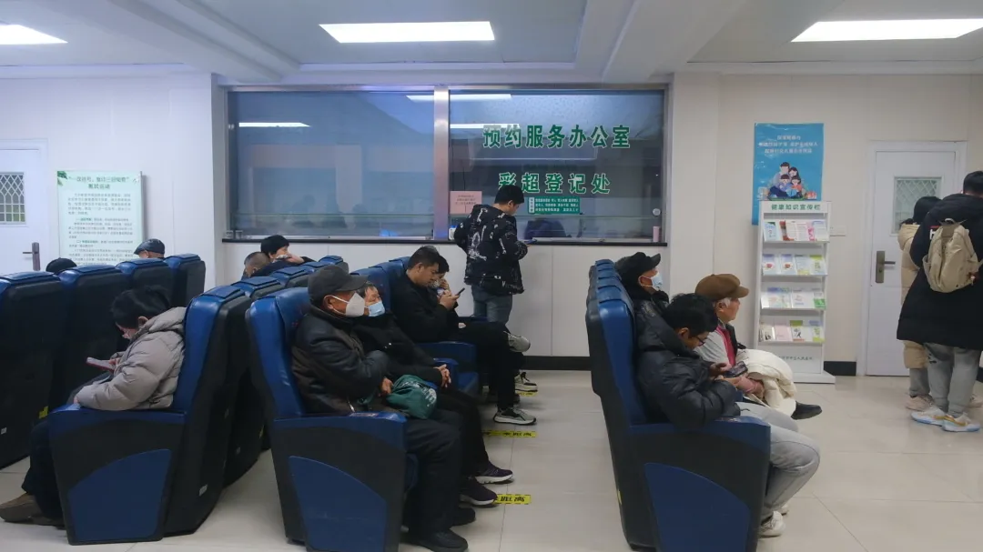 2月9日枣庄市中:便民就医 实实在在的变化(4).jpg