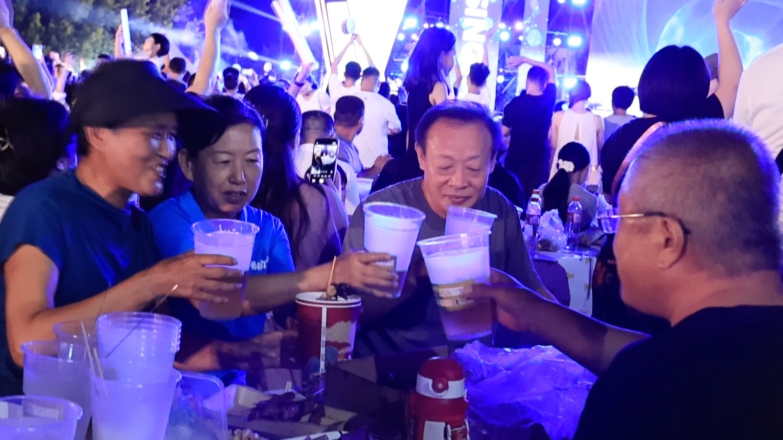 啤酒节开幕20260801_133229