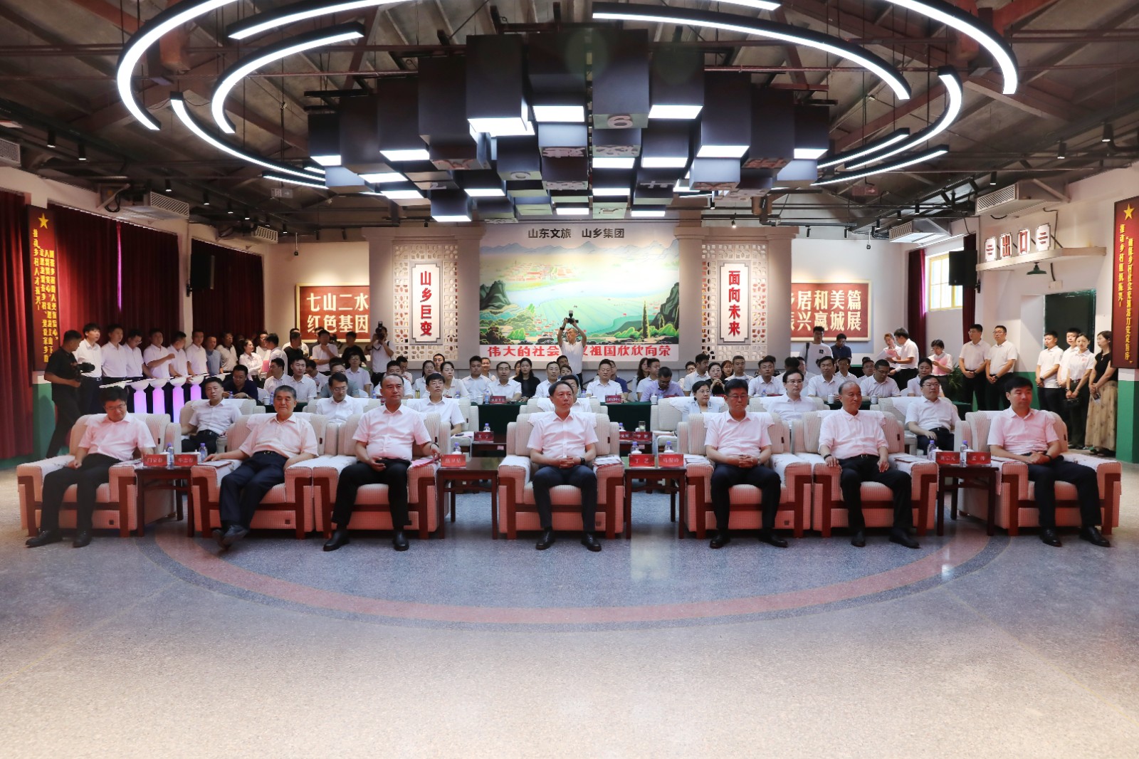 书记活动替换一张2