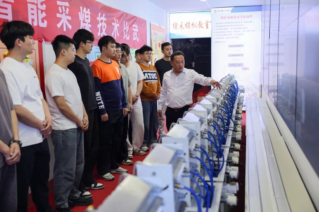 3M5A2225.JPG 3M5A2225.JPG