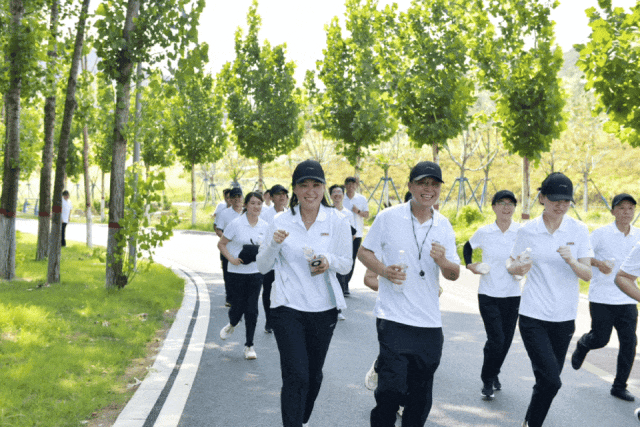 物商公司全民健身活動(dòng)閃圖.gif