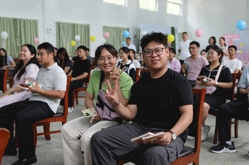 動(dòng)圖.gif 動(dòng)圖.gif