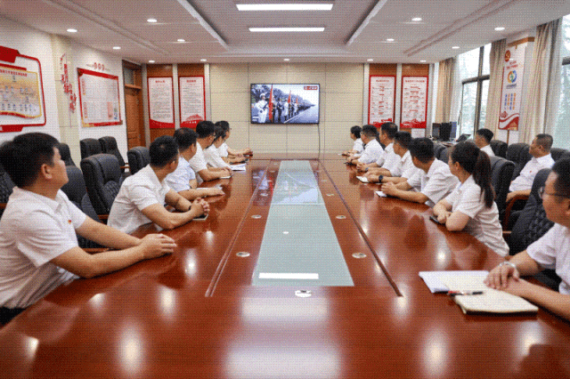 付村动图.gif 付村动图.gif