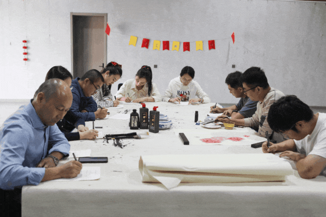 中兴供电活动.gif 中兴供电活动.gif