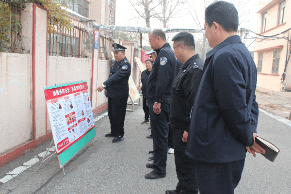 甘霖2.gif 甘霖2.gif