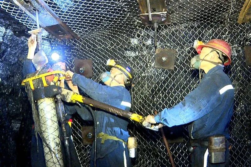 微信图片_20251118124114_9483_16.jpg 微信图片_20251118124114_9483_16.jpg