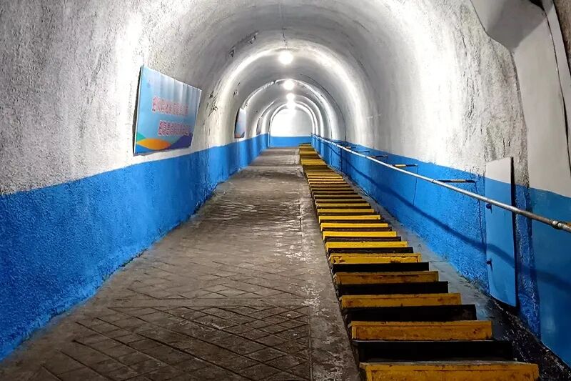 勇攀高峰 标注攀登刻度.jpg