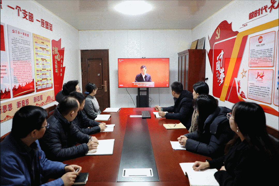 金正泰动图.gif 金正泰动图.gif