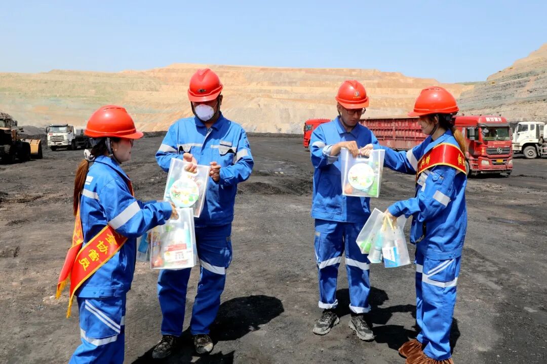 凝心聚力 (3).JPG