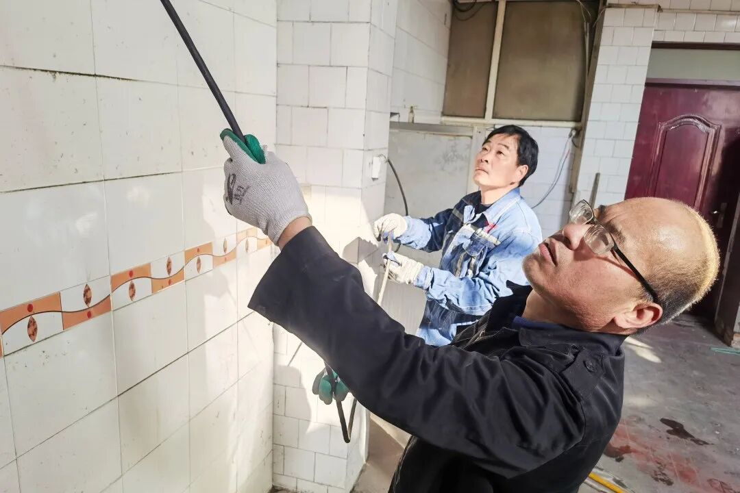 节日留勤3.jpg 节日留勤3.jpg