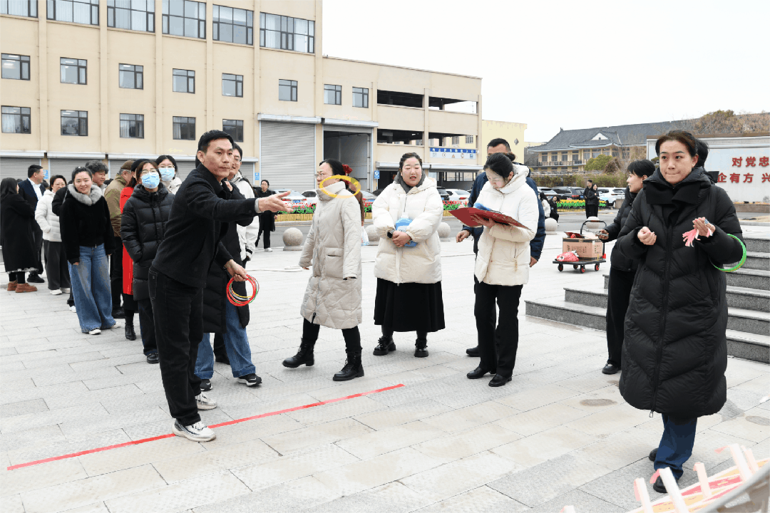 集团WPS动图制作.gif 集团WPS动图制作.gif