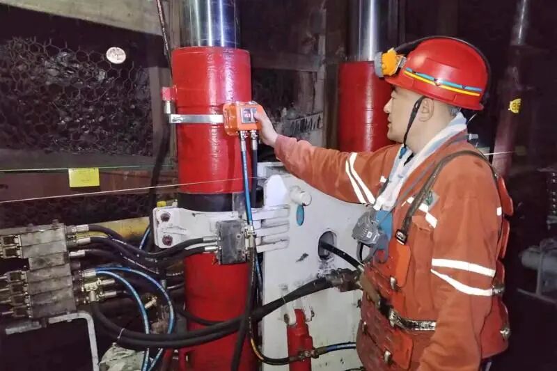 工作现场 (3).jpg