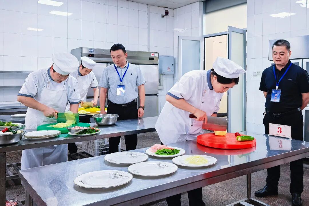后勤美食技术比武 (2).jpg