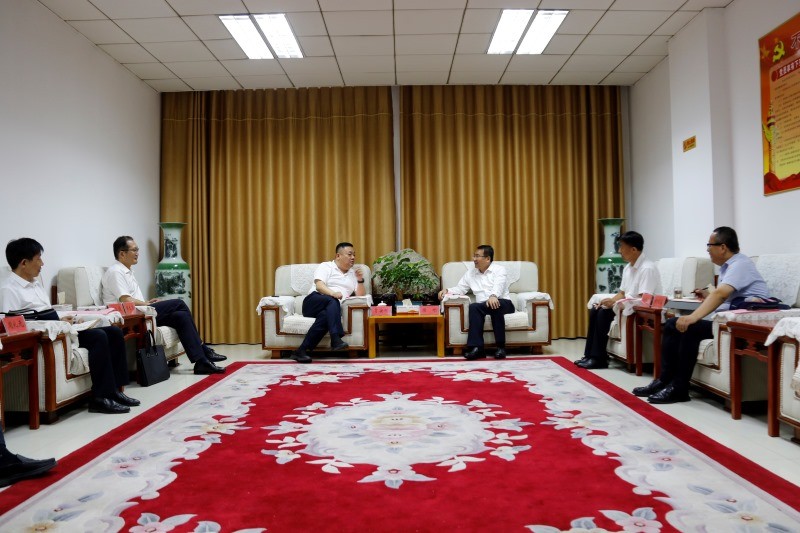 贾安刚拜见滕州市委副书记市长周刚1