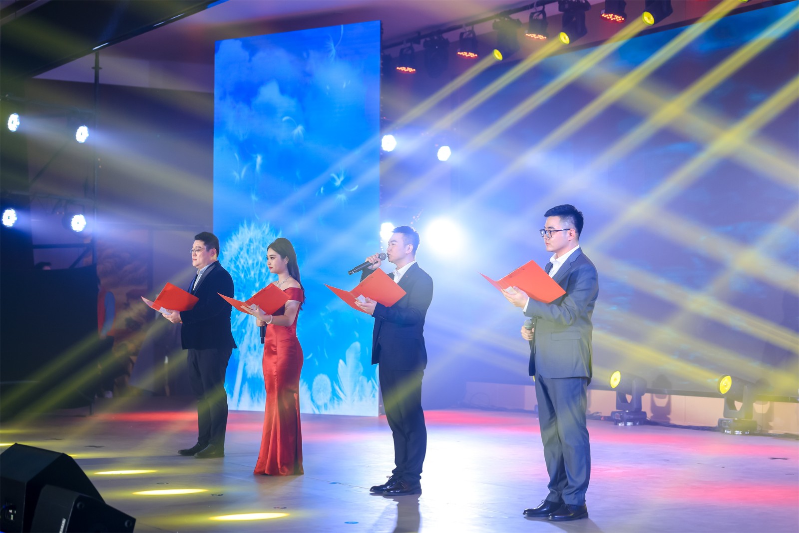 2217732_20260210204416_215443_1378445626_MOKO5014