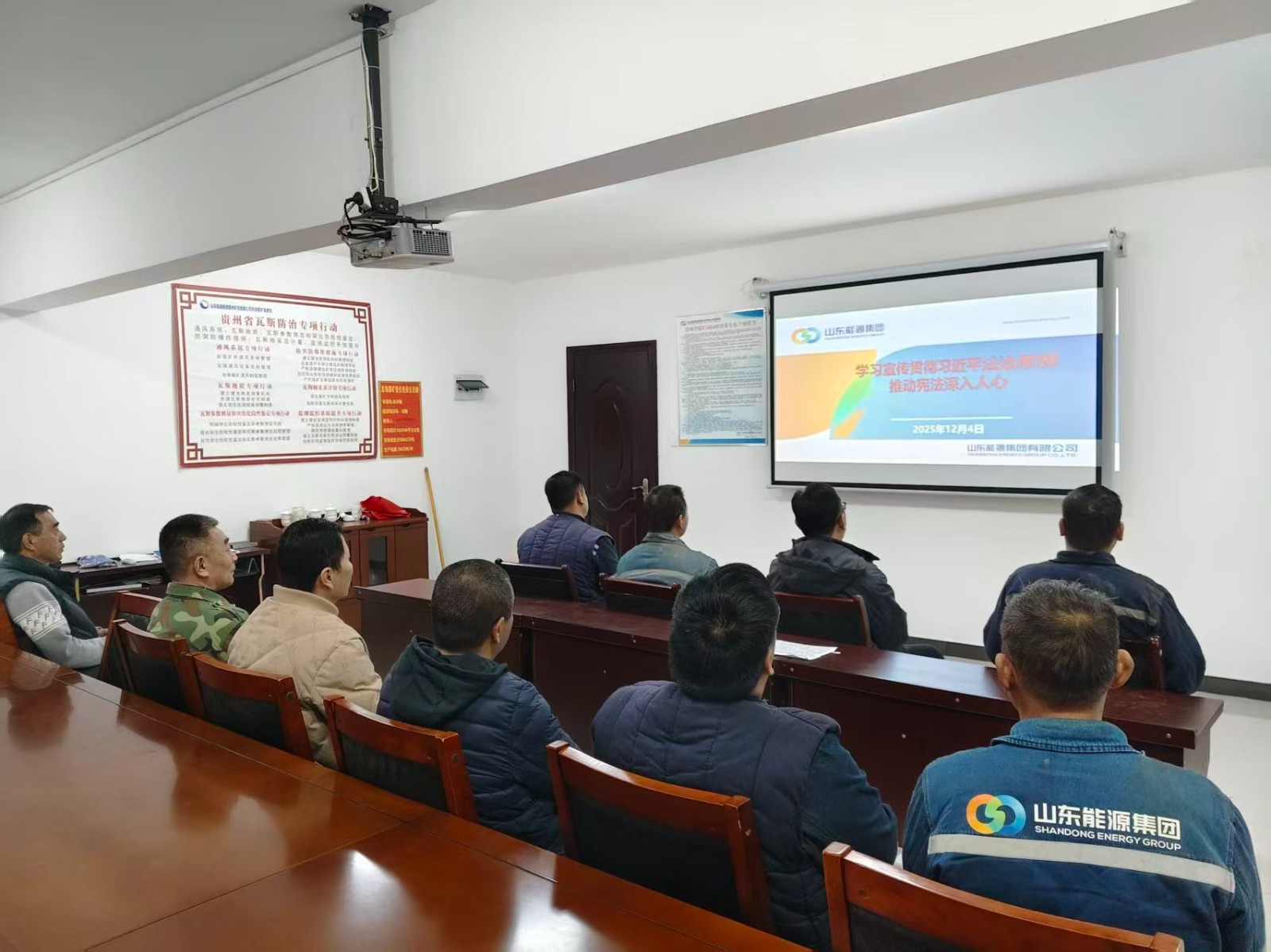 f3ff5a46b3c708256c5763292213301f