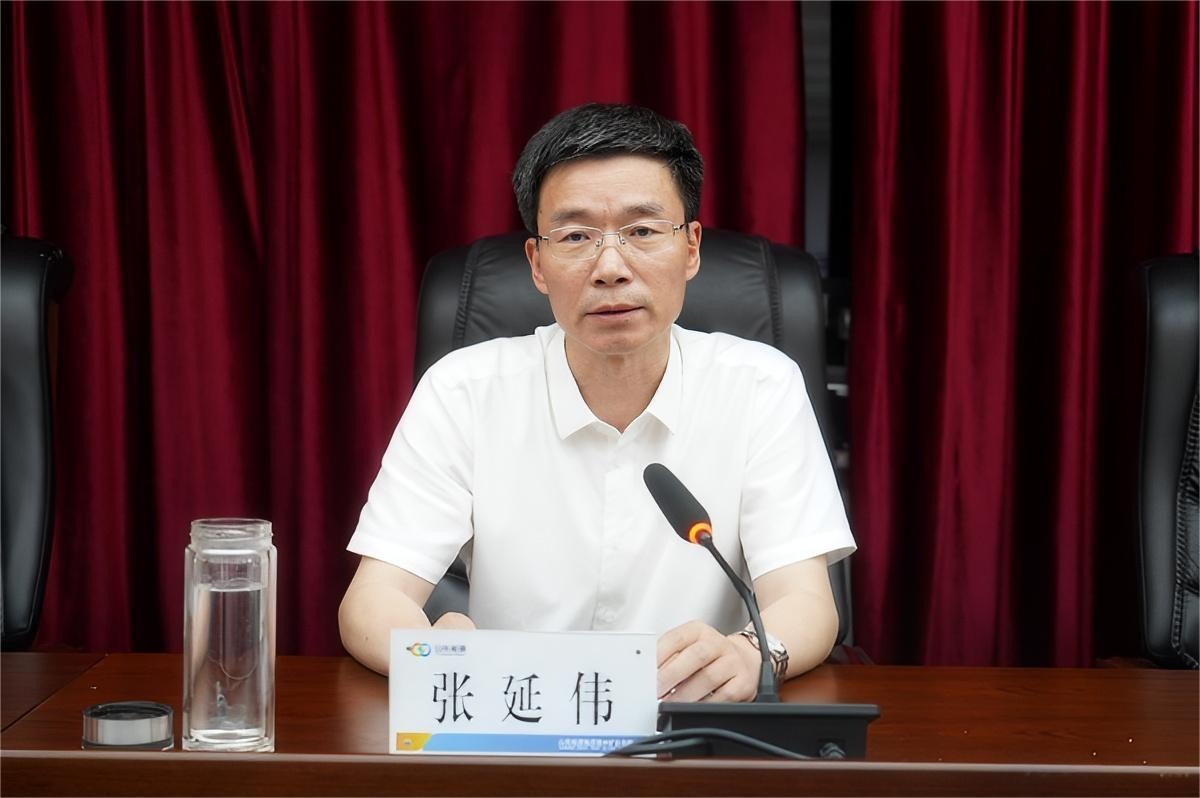 2董事长