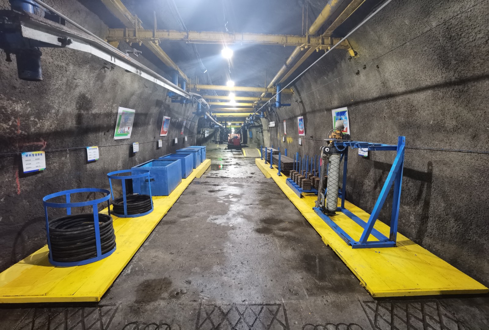 d8ba96d1a86f6f6d211bcbfaaf0ebba2