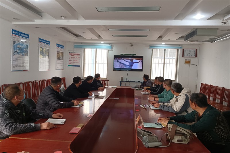 b5019dd352e64b57fbef2a618310c4c