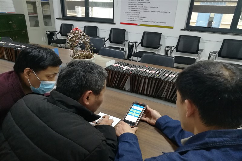 95627DA1C0445F46E04210AB0D2D531F