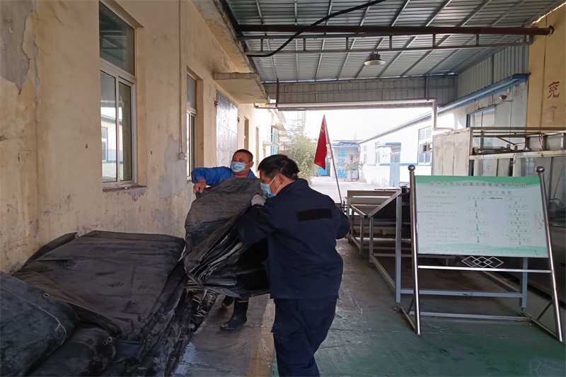 d471ca953749874431b866939eb084e