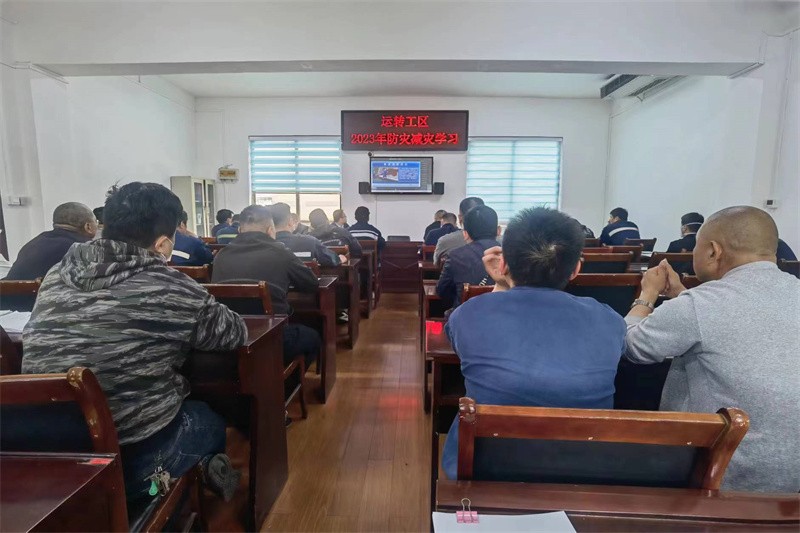 329b900e83119dd653eedf036db4c5b